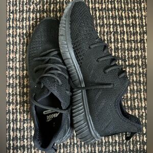 Black Avia Shoes Size 7